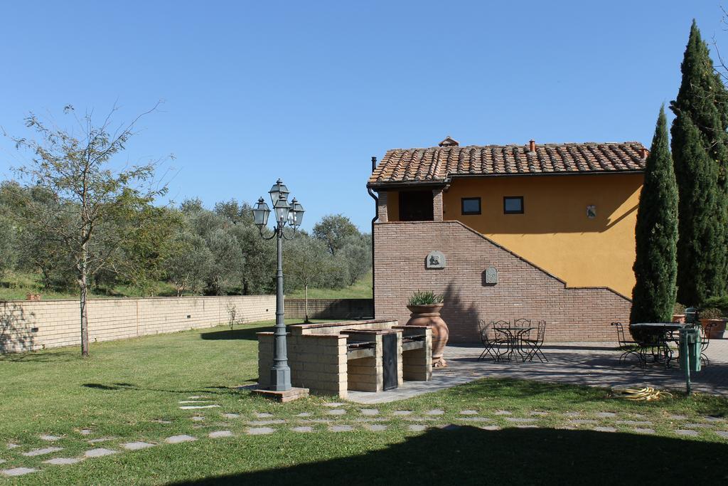 הוילה Limite Il Borgo Di Montereggi מראה חיצוני תמונה