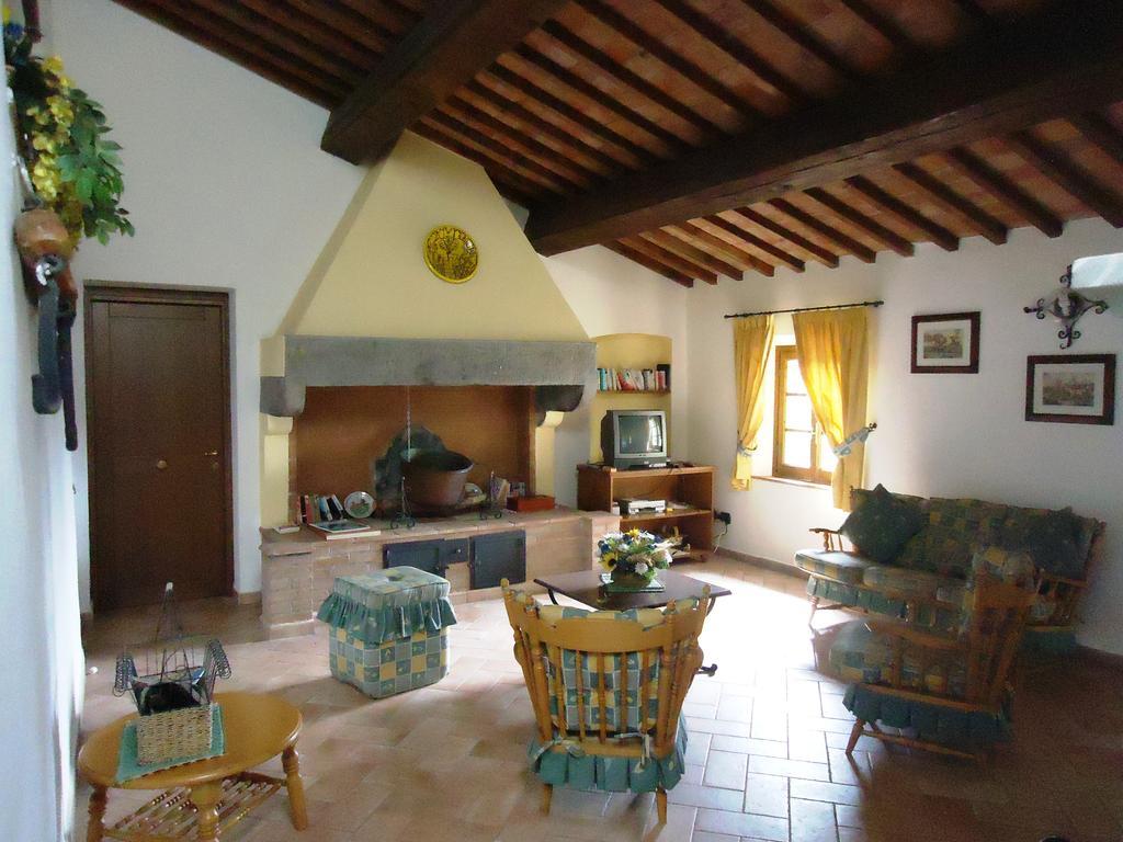 הוילה Limite Il Borgo Di Montereggi חדר תמונה